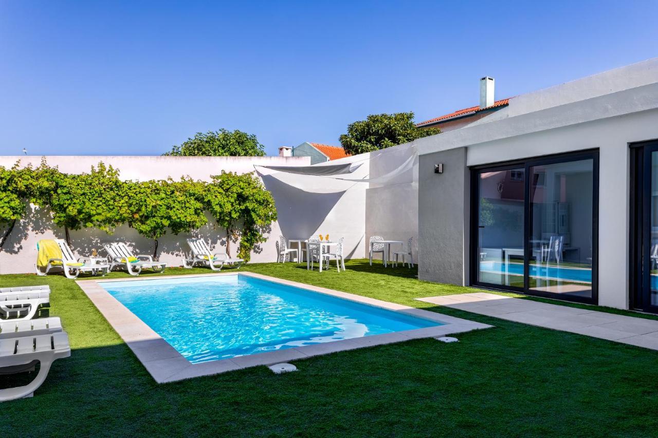 Bed and Breakfast Ilheu 25 Peniche House Екстер'єр фото